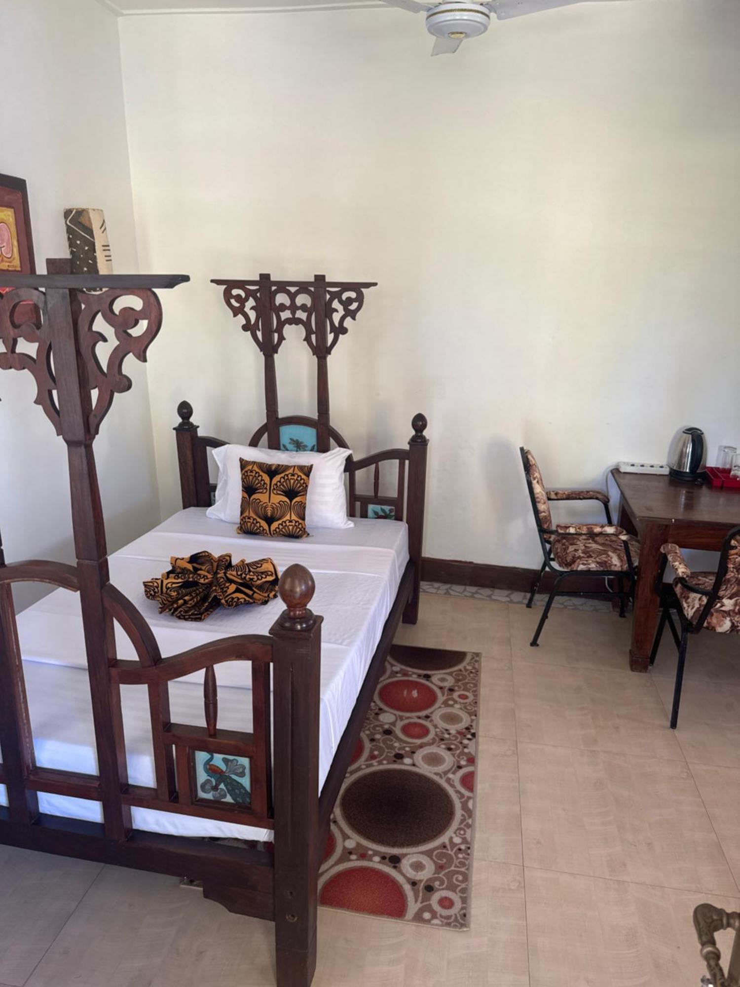 Zanzinite Beach Spa Hotel Zanzibar Ngoại thất bức ảnh